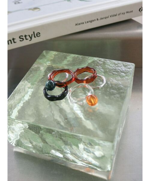 Ungrid（アングリッド）の「デザインクリアリングセット（リング・レディース・オレンジ/ブルー・FREE）」の3枚目の写真