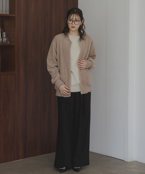 slattgir(スラットジール)の「高身長 ボアブルゾン(トールサイズ)Essenave(カバーオール・レディース・ライトブラウン/チャコール・TM/TLL/TL/T3L)」の4枚目の写真