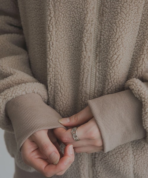 slattgir(スラットジール)の「高身長 ボアブルゾン(トールサイズ)Essenave(カバーオール・レディース・ライトブラウン/チャコール・TM/TLL/TL/T3L)」の19枚目の写真