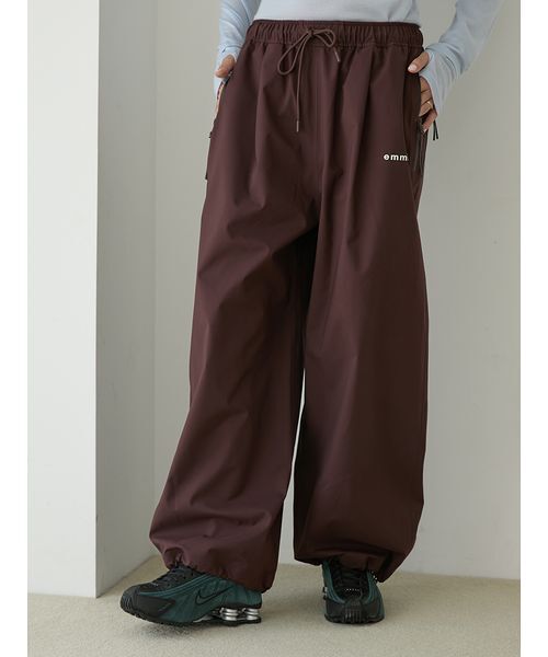 emmi(エミ)の「【セットアップ対応】【Raintive】 eco 防水パンツ(その他パンツ・レディース・ブラウン/クリーム/ブラック・0/1)」の18枚目の写真