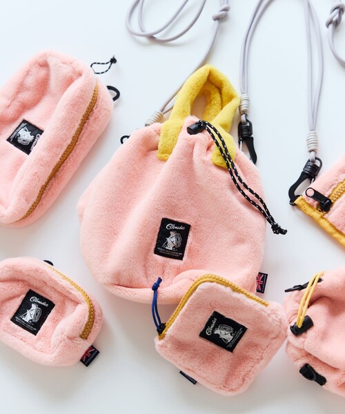 COBMASTER(コブマスター)の「Cobmaster/コブマスター 別注Fluffy Drawstring bag フラッフィー ドローストリングバッグ(ショルダーバッグ・メンズ・ブラック/グレー/グリーン/ピンク/ベージュ・ONE SIZE)」の5枚目の写真