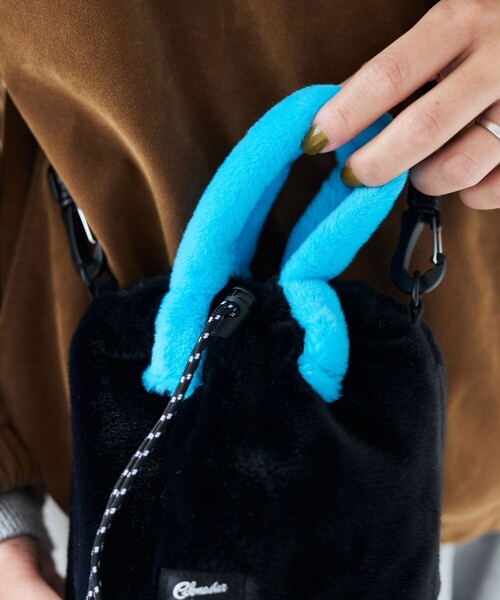 COBMASTER(コブマスター)の「Cobmaster/コブマスター 別注Fluffy Drawstring bag フラッフィー ドローストリングバッグ(ショルダーバッグ・メンズ・ブラック/グレー/グリーン/ピンク/ベージュ・ONE SIZE)」の20枚目の写真