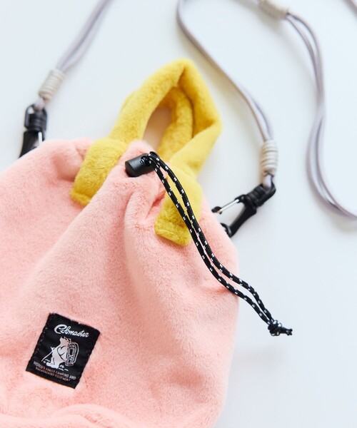 COBMASTER(コブマスター)の「Cobmaster/コブマスター 別注Fluffy Drawstring bag フラッフィー ドローストリングバッグ(ショルダーバッグ・メンズ・ブラック/グレー/グリーン/ピンク/ベージュ・ONE SIZE)」の8枚目の写真
