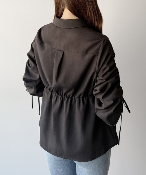 mipiarl（ミピアール）の「ドロストギャザースリーブシャツチュニック（チュニック・レディース・ホワイト/ブルー/ブラック・LARGE/MEDIUM/SMALL）」の6枚目の写真