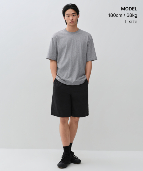 MUSINSA STANDARD（ムシンサスタンダード）の「[クールタンダード] リラックスフィットクルーネックTシャツ [ミディアムグレー]（Tシャツ/カットソー・メンズ・その他・MEDIUM/LARGE/X-LARGE/XX-LARGE/XXX-LARGE/SMALL）」の2枚目の写真