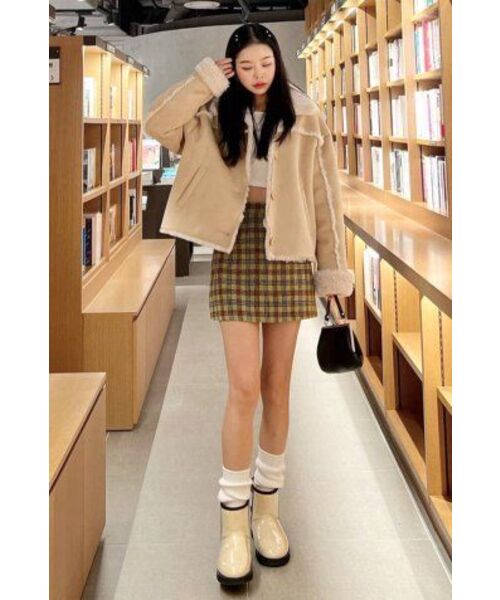 VVV（ブイブイブイ）の「[Edition] ハイティーンウールチェックミニスカート _ グリーン（スカート・レディース・その他・MEDIUM）」の2枚目の写真