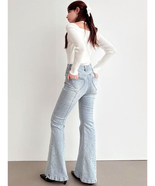 RESEXXY（リゼクシー）の「ハートポケットデニムパンツ（デニムパンツ・レディース・ブラック/ライトブルー・SMALL/MEDIUM）」の3枚目の写真