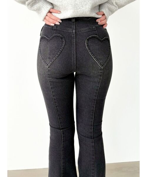 RESEXXY（リゼクシー）の「ハートポケットデニムパンツ（デニムパンツ・レディース・ブラック/ライトブルー・SMALL/MEDIUM）」の9枚目の写真