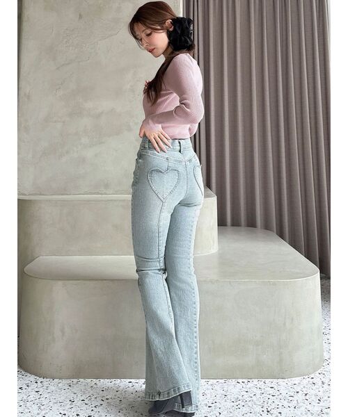 RESEXXY（リゼクシー）の「ハートポケットデニムパンツ（デニムパンツ・レディース・ブラック/ライトブルー・SMALL/MEDIUM）」の17枚目の写真