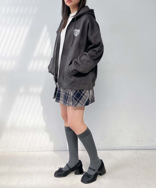 AS KNOW AS plus（アズノゥアズプラス）の「♪モチーフ選び裏起毛ビッグサイズパーカー【UNISEX ITEM】（パーカー・レディース・オートミール/ネイビー/カモフラージュ/チャコールグレー・FREE）」の11枚目の写真