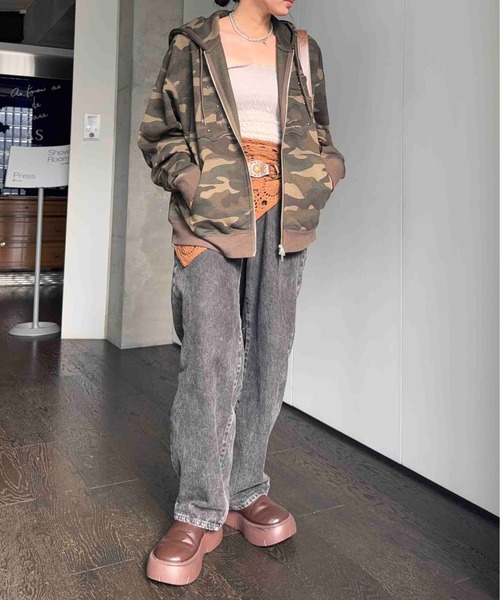 AS KNOW AS plus(アズノゥアズプラス)の「♪モチーフ選び裏毛ビッグサイズパーカー【UNISEX ITEM】(パーカー・レディース・オートミール/ネイビー/カモフラージュ/チャコールグレー/レッド系/グレー系/グリーン系その他/ネイビー系/アイボリー系・FREE)」の14枚目の写真