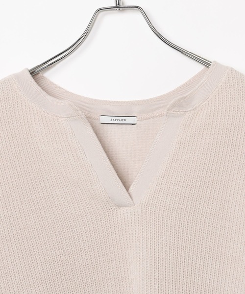 BAYFLOW（ベイフロー）の「ソフトモールWフェイスプルオーバー（Tシャツ/カットソー・レディース・チャコール/キャメル/グレイッシュベージュ・FREE）」の5枚目の写真