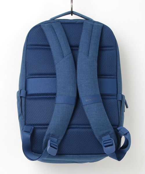 incase(インケース)の「Incase Crosstown Compact Backpack - Navy(ショルダーバッグ・メンズ・ネイビー・ONE SIZE)」の2枚目の写真