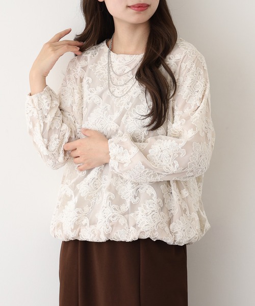 EGLANTINE(エグランティーヌ)の「EGLANTINE ジャガードレースプルオーバー長袖(Tシャツ/カットソー・レディース・アイボリー・38)」の2枚目の写真