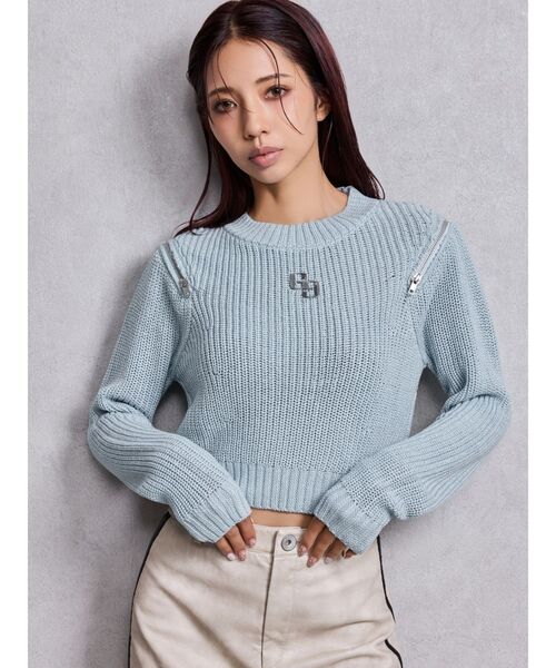 GYDA(ジェイダ)の「GG ZIP designラメニットトップス(ニット/セーター・レディース・ブラック/スカイブルー/オフホワイト・FREE)」の1枚目の写真