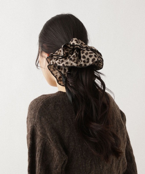 Heather（ヘザー）の「ボリュームリボンシュシュ　632924（シュシュ・レディース・アイボリー/ブラック/ブラウン・ONE SIZE）」の4枚目の写真