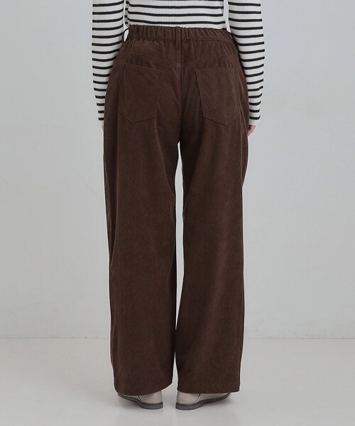 Cutie Blonde(キューティーブロンド)の「コーデュロイ ワイドストレートパンツ(その他パンツ・レディース・チャコールグレー/アイボリー/ブラウン系その他・01/02/03/04)」の18枚目の写真