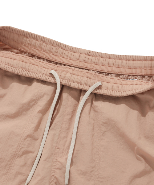 COVERNAT(カバーナット)の「ウィンドブレイカーショーツサーモン(その他パンツ・レディース・その他・SMALL/X-LARGE/X-SMALL/XX-LARGE/LARGE/MEDIUM)」の5枚目の写真