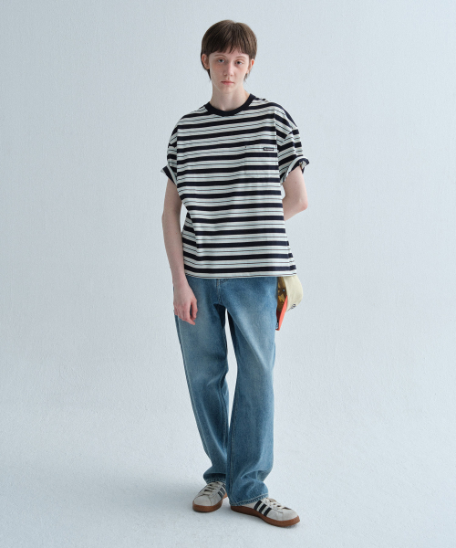 COVERNAT(カバーナット)の「セミワイドデニムウォッシングカーペンターパンツ Blue(デニムパンツ・レディース・その他・SMALL/MEDIUM/LARGE/X-LARGE)」の7枚目の写真