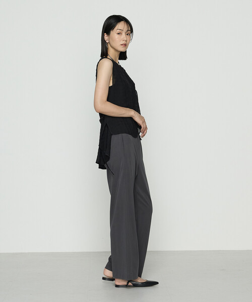 Gabardine K.T(ギャバジンケーティー)の「〔 +サイズ 〕 チェック柄カラミ ジレ(ベスト・レディース・ブラック/ダークブラウン・15号)」の3枚目の写真