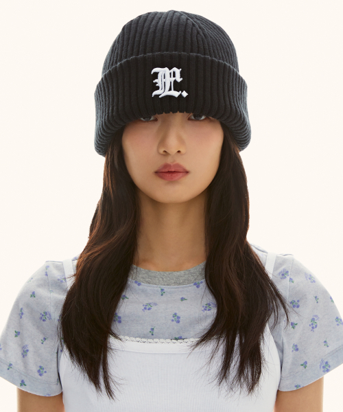 LMCの「GOTHIC BOLD BEANIE black（ニットキャップ/ビーニー・レディース・その他・OS）」の2枚目の写真