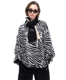Zebra Knit TEE