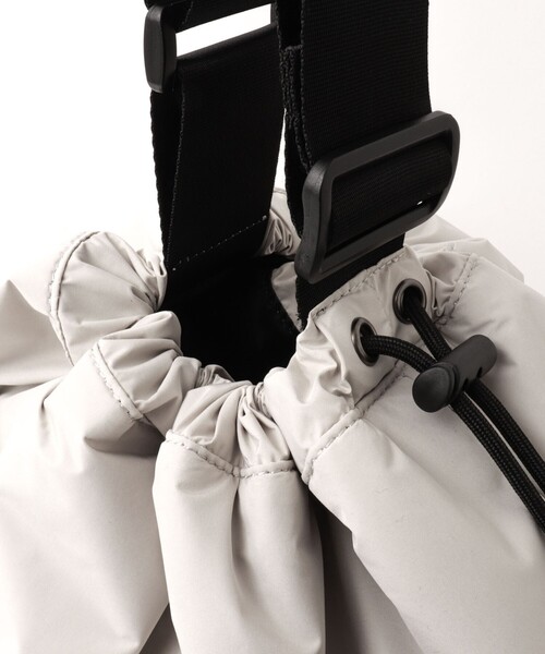 SML(エスエムエル)の「【SML/エスエムエル】BIG SILHOUETTE SHOULDER K905060(ショルダーバッグ・メンズ・グレー/ブラック/ライトグレー・FREE)」の12枚目の写真