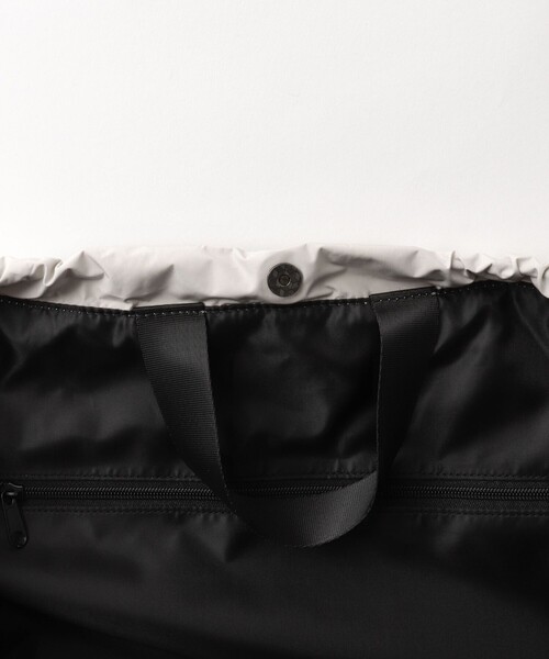 SML(エスエムエル)の「【SML/エスエムエル】BIG SILHOUETTE SHOULDER K905060(ショルダーバッグ・メンズ・グレー/ブラック/ライトグレー・FREE)」の17枚目の写真