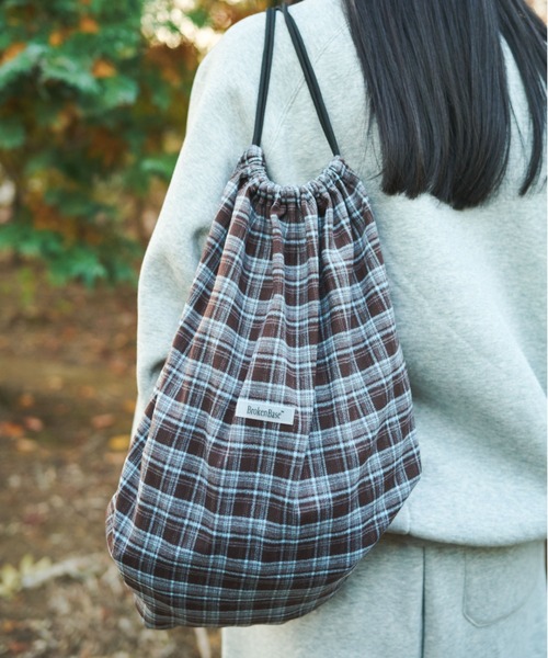 BROKEN BASE（ブロークンベース）の「Nel Check Knapsack / ネルチェックナップサック（ショルダーバッグ・メンズ・ブラウン系1/ネイビー系1/レッド系1・フリー）」の3枚目の写真
