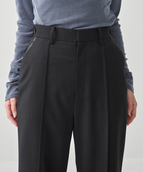 CITY TOKYO(シティトウキョウ)の「Wool Slit Pants/ウールスリットパンツ(その他パンツ・レディース・チャコールグレー/ブラック・1/2)」の13枚目の写真