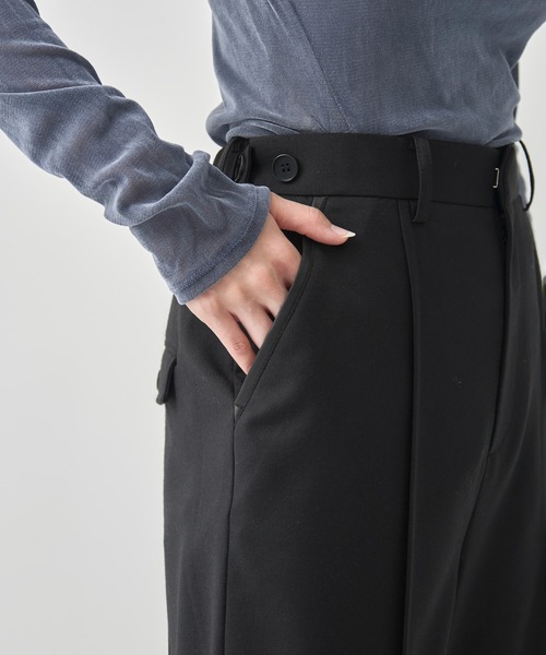 CITY TOKYO(シティトウキョウ)の「Wool Slit Pants/ウールスリットパンツ(その他パンツ・レディース・チャコールグレー/ブラック・1/2)」の12枚目の写真