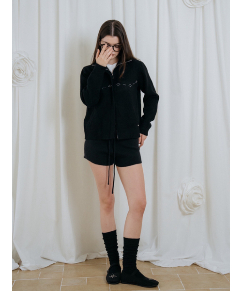 HHIPS(ダブルヒップス)の「スタッズニットショートパンツ(ブラック)(その他パンツ・レディース・その他・FREE)」の5枚目の写真
