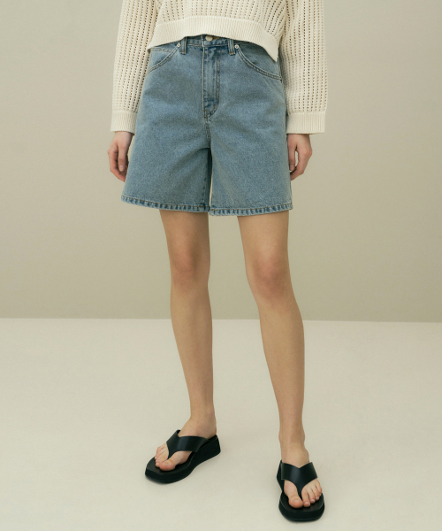 OCTETTE(オテット)の「BOSSA DENIM SHORTS(その他パンツ・レディース・その他・SMALL/MEDIUM/LARGE)」の2枚目の写真