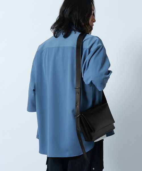 Synthetic Leather Compact Shoulder Bag シンセティックレザー
