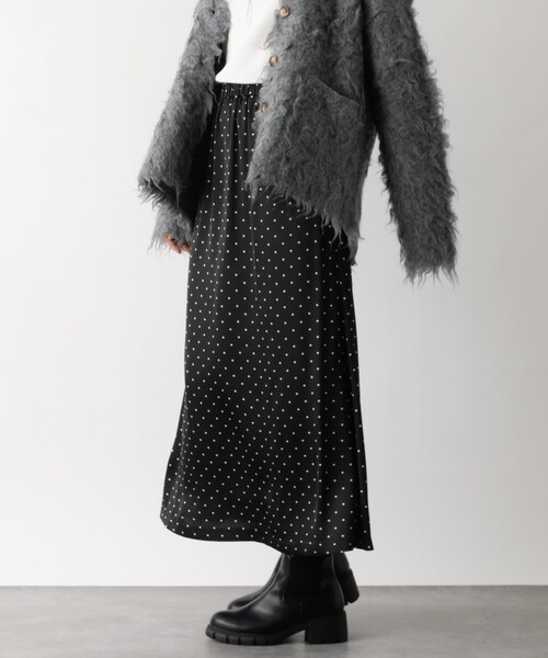 abahouse mavie(アバハウスマヴィ)の「ドットマーメイドスカート(スカート・レディース・ブラック/ホワイト・フリー)」の1枚目の写真