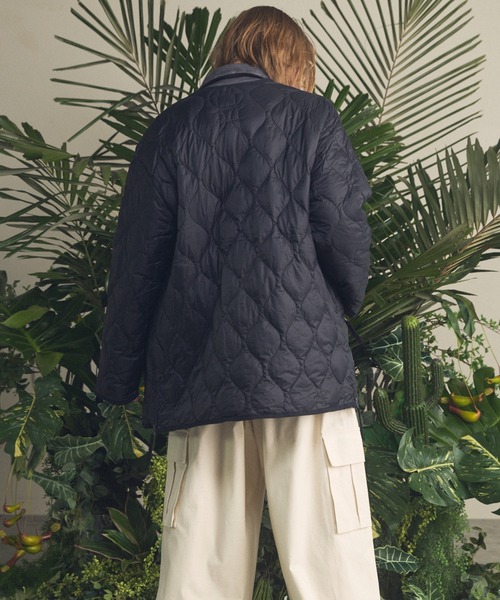 MAISON SPECIAL（メゾンスペシャル）の「《UNISEX》【TAION/タイオン】M65 ライナーWジップ ダウンジャケット【MAISON SPECIAL/メゾンスペシャル】（ダウンジャケット/コート・メンズ・ライトグリーン/ブラック・0/2/1）」の8枚目の写真