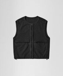 EE（イイ）の「SWEAT VEST BLACK（ベスト）」