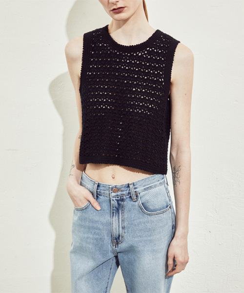 RIDIFI（リディフィ）の「HANDMADE CROCHET KNIT VEST_BLACK（Tシャツ/カットソー・レディース・その他・SMALL/MEDIUM）」の2枚目の写真