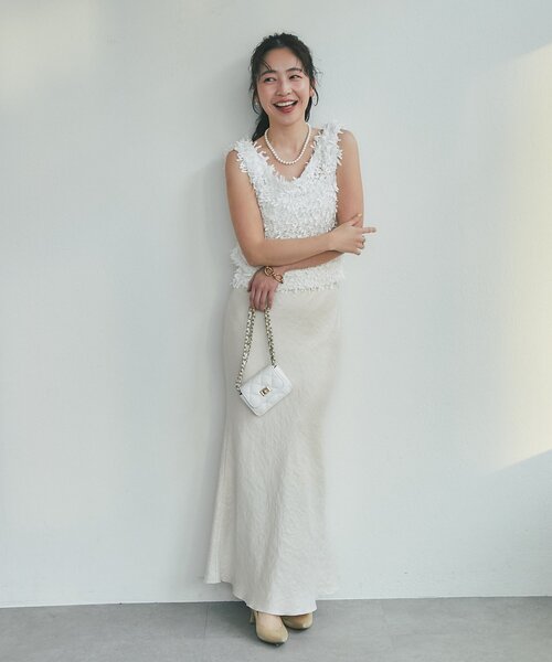 La boutique BonBon（ラブティックボンボン）の「【今すぐお届け！・取り入れやすいトレンド】テープヤーン２WAYベスト（ニット/セーター・レディース・イエロー/ピンク/ホワイト・FREE）」の22枚目の写真