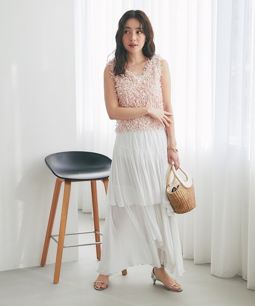 La boutique BonBon（ラブティックボンボン）の「【今すぐお届け！・取り入れやすいトレンド】テープヤーン２WAYベスト（ニット/セーター・レディース・イエロー/ピンク/ホワイト・FREE）」の5枚目の写真