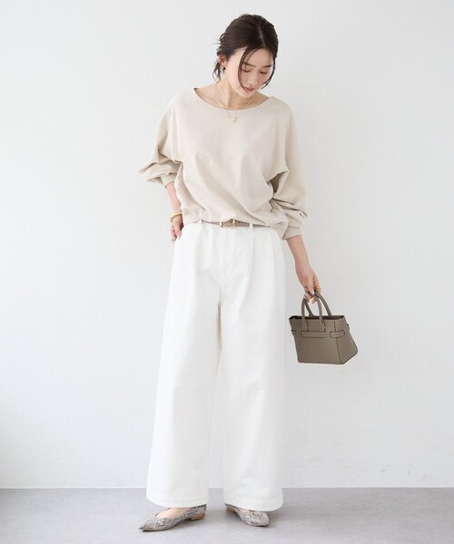 RIVE DROITE(リヴドロワ)の「【前後2way仕様】ボートネック2wayスウェット(Tシャツ/カットソー・レディース・グレー/グレイッシュベージュ/サックスブルー・FREE)」の4枚目の写真