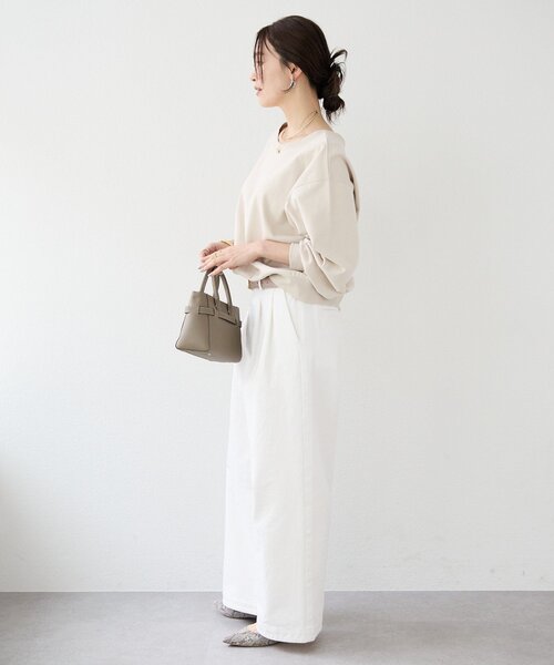 RIVE DROITE(リヴドロワ)の「【前後2way仕様】ボートネック2wayスウェット(Tシャツ/カットソー・レディース・グレー/グレイッシュベージュ/サックスブルー・FREE)」の5枚目の写真