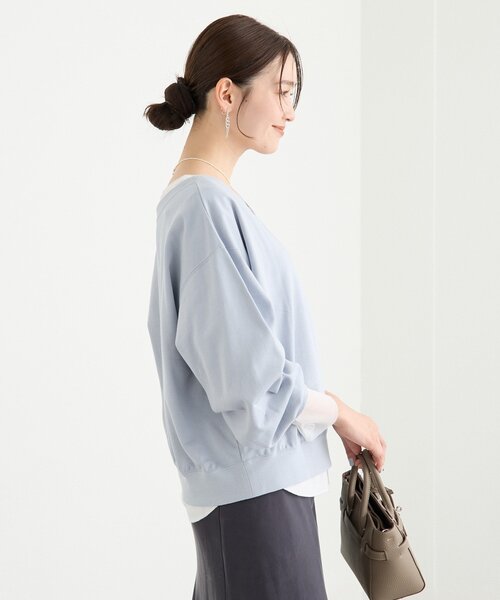 RIVE DROITE(リヴドロワ)の「【前後2way仕様】ボートネック2wayスウェット(Tシャツ/カットソー・レディース・グレー/グレイッシュベージュ/サックスブルー・FREE)」の16枚目の写真