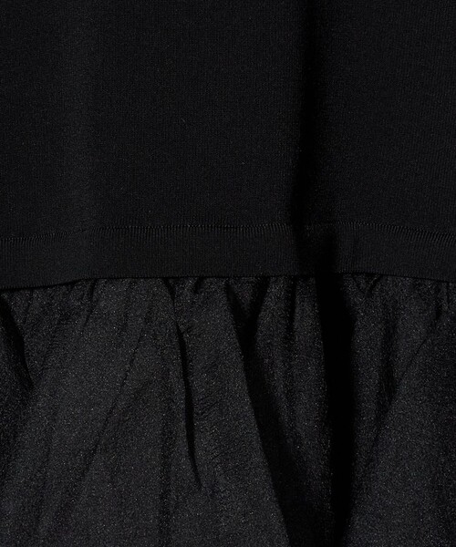 UNITED ARROWS（ユナイテッドアローズ）の「オーガンジー フリルコンビ ニット ‐ウォッシャブル‐（ニット/セーター・レディース・オフホワイト/ブラック/ネイビー・FREE）」の9枚目の写真