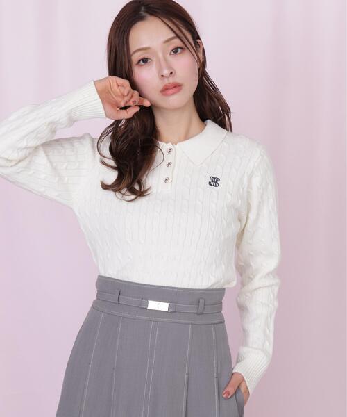 JILL by JILL STUART(ジルバイジルスチュアート)の「ポロ衿コットンブレンドケーブルニット(ニット/セーター・レディース・イエロー/ブルー/ピンク/ホワイト・FREE)」の5枚目の写真