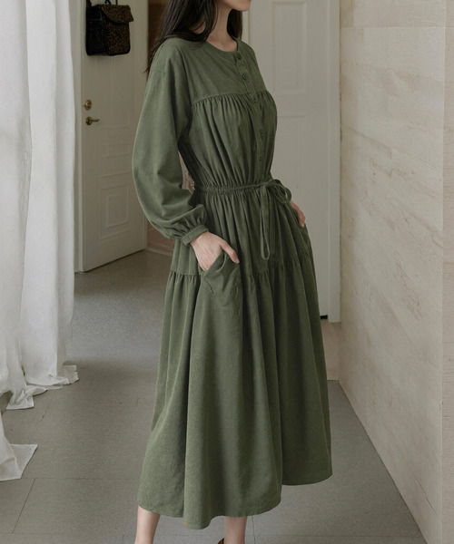 DAY CLOSET(デイ クローゼット)の「クラシカルな雰囲気漂う。長袖 パフスリ コーデュロイ 華奢魅せリボン ウエストマーク ギャザー ワンピース レディース(ワンピース・レディース・ネイビー/モスグリーン/アイボリー・FREE)」の10枚目の写真