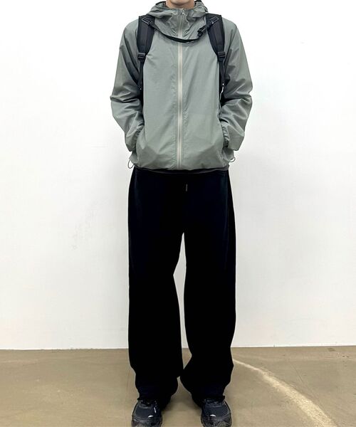 TOFFEE(トフィー)の「リップストップシアウィンドブレーカージャケット (セージグレー)(ナイロンジャケット・メンズ・その他・SMALL/MEDIUM/LARGE/X-LARGE)」の2枚目の写真