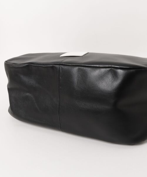 ADAM PATEK(アダムパテック)の「【SR】【it】【ADAMPATEK】water repellent leather one shoulder tote bag/撥水レザーワンショルダートートバッグ/AP2619004(トートバッグ・メンズ・ブラック・FREE)」の6枚目の写真