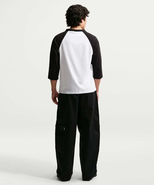 NIKE（ナイキ）の「ナイキ スポーツウェア クラブ メンズ 3/4スリーブ ラグラン トップ / Nike Sportswear Club Men's 3/4-Sleeve Raglan Top IF0756-010 Black（Tシャツ/カットソー・メンズ・ブラック・L/XL/S/M/2XL）」の2枚目の写真