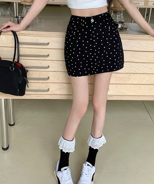 shyam inspiration（シャムインスピレーション）の「小花柄モノトーンデニムスカート（デニムスカート・レディース・ブラック/ホワイト・LARGE/MEDIUM）」の21枚目の写真